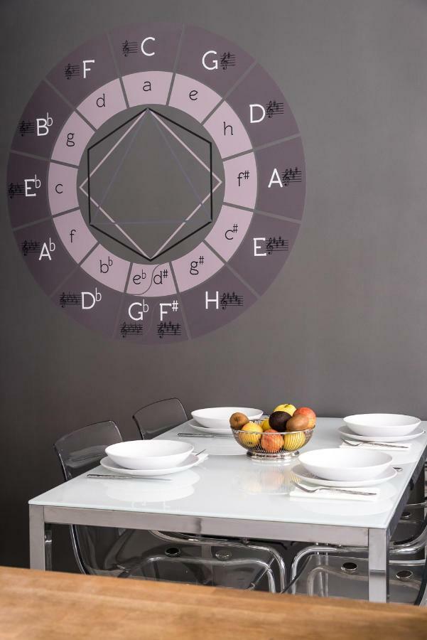 Elegant Apartment Boedapest Buitenkant foto